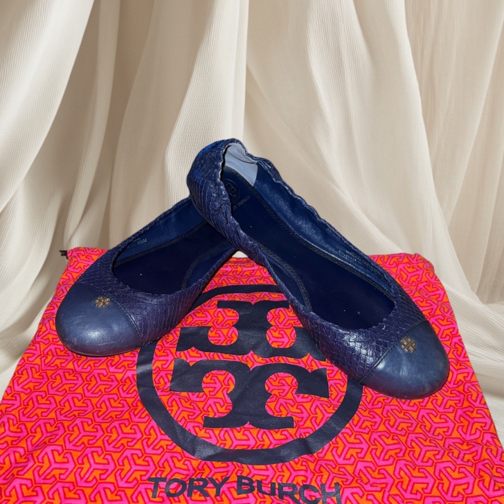 Tory Burch York Deep Blue Leather Snake Pattern Ballet Flats Size 8.5